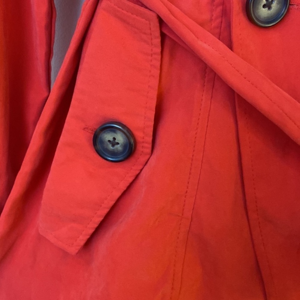 Thin, light spring/fall pea coat in bright red - Picture 3 of 5